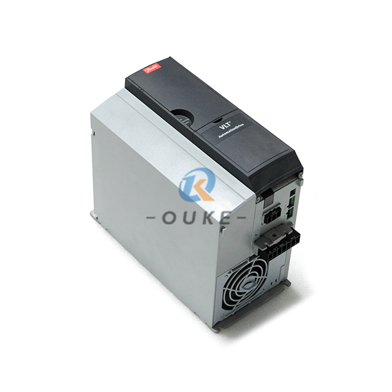 integrated servo motor and controller